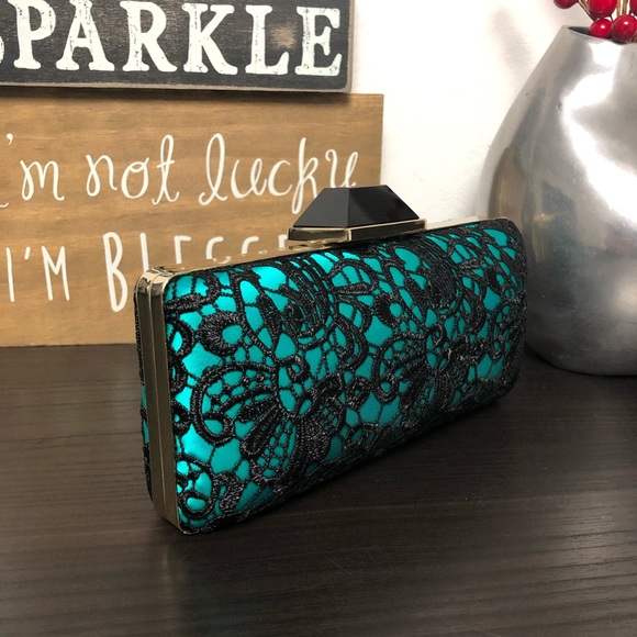 Banana Republic Purse - Picture 4 of 16